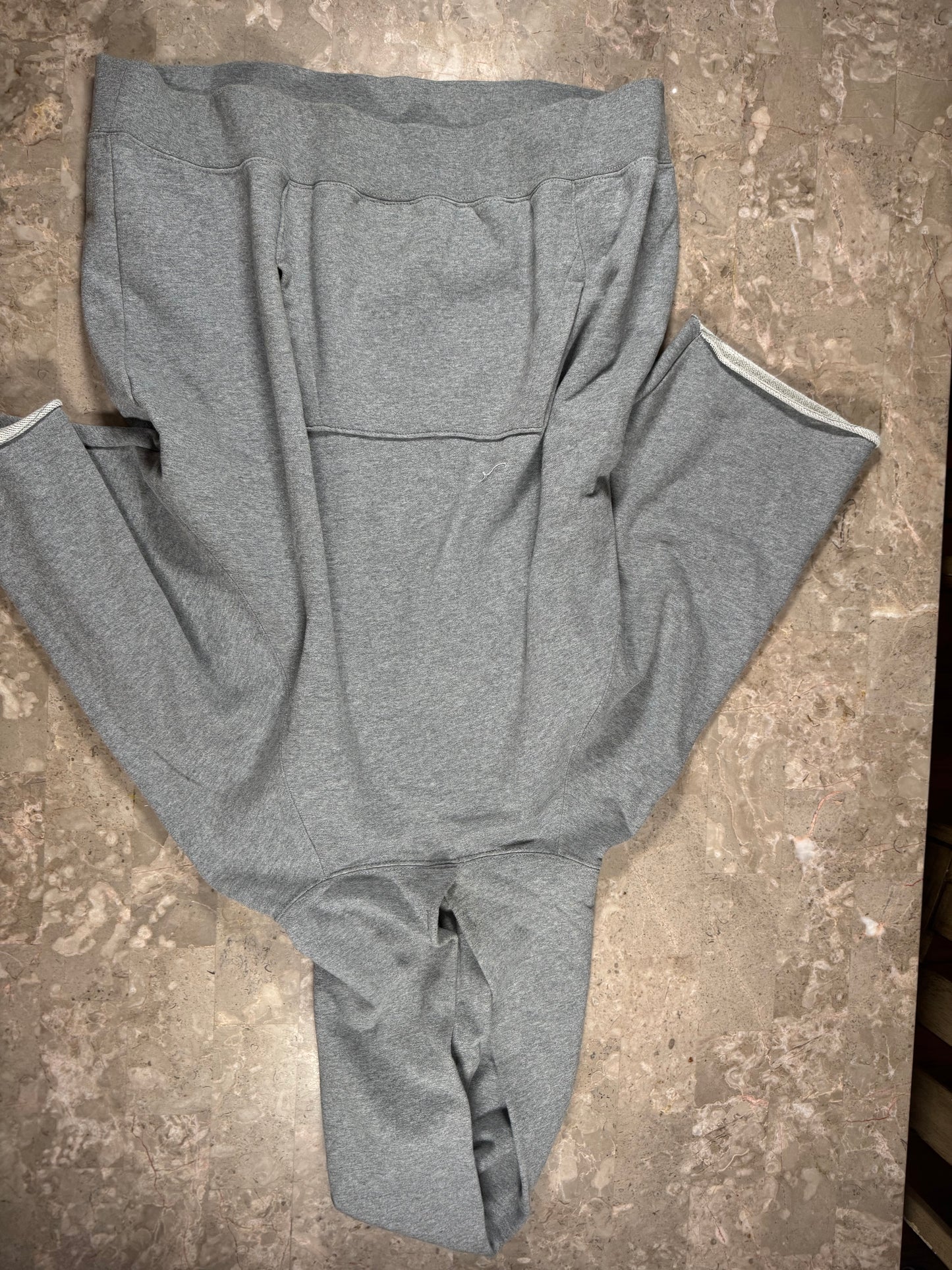 FEAR OF GOD CUT OFF JACKET GREY