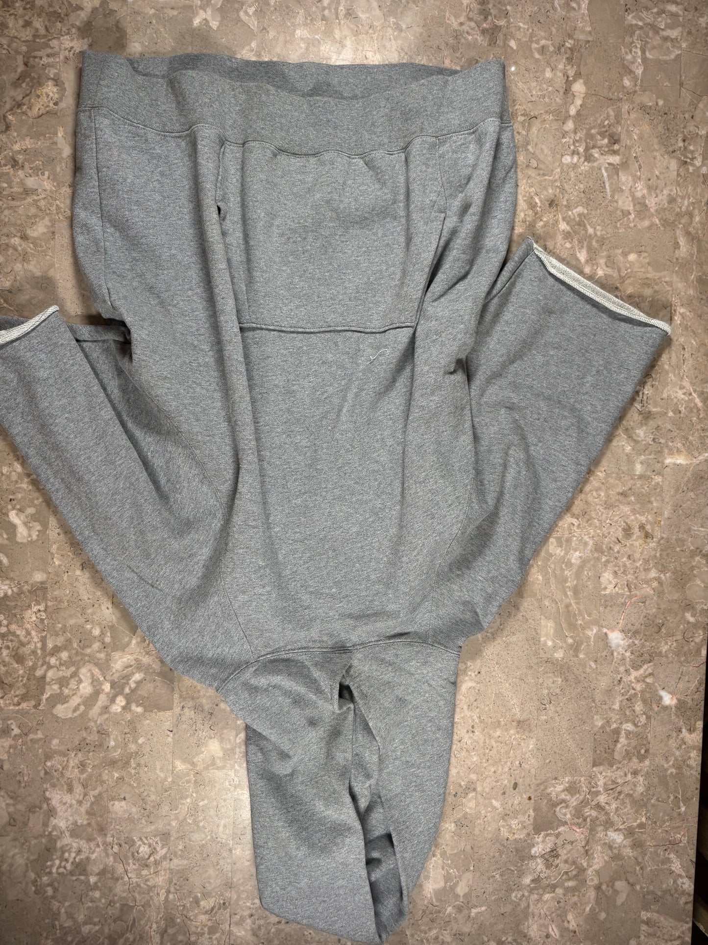 FEAR OF GOD CUT OFF JACKET GREY